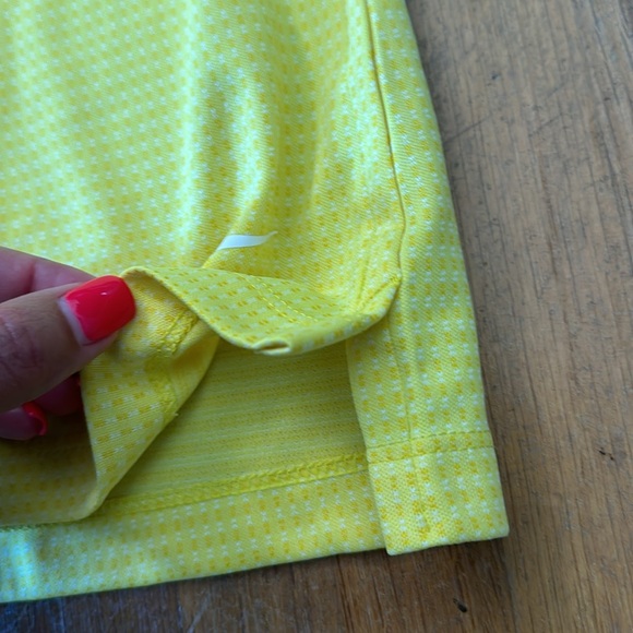 *last chance* Nike | Women’’s dri-ft collared, sleeveless top - Picture 5 of 16